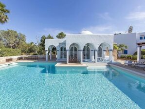 Villa privée avec espace accueillant - Santa Eulalia del Río - image1