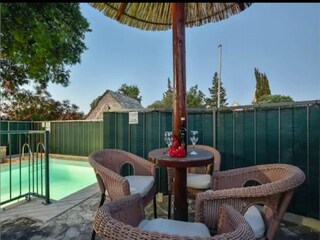 Ferienhaus Škrip Außenaufnahme 4