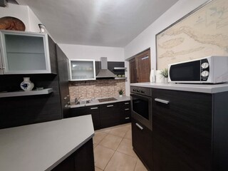 Ferienhaus Škrip Ausstattung 27