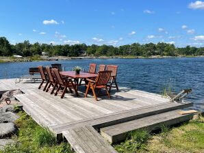 Holiday house 8 person holiday home in FIGEHOLM - Figeholm - image1