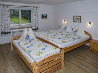 Holiday apartment Neukirchen am Großvenediger Bedroom 17