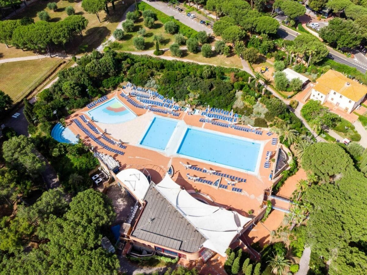 Ferienpark San Vincenzo Außenaufnahme 1