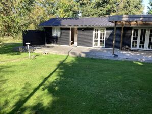 Holiday house 6 person holiday home in Rødby - Rødby - image1