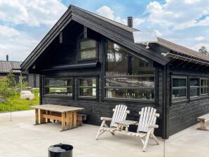 Ferienhaus 6 person holiday home in Tjørhom