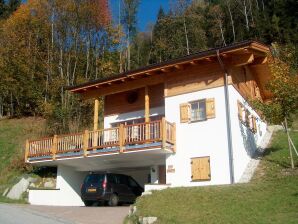 Ferienpark Ruhiges Chalet mit Sauna in Königsleiten - Wald im Pinzgau - image1