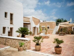 Beautiful villa in a romantic gateway - Santa Gertrudis - image1