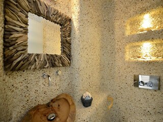 Villa Ornos Features 36