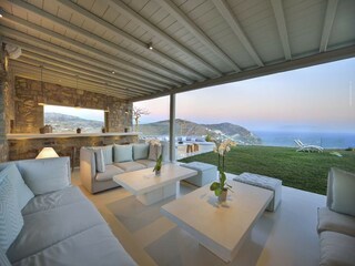 Villa Ornos Buitenaudio-opname 17