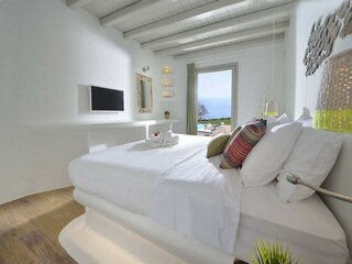 Villa Ornos Features 29