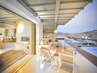 Villa Ornos Buitenaudio-opname 10