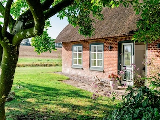 Hauseingang Ferienwohnung Teve im Reethus Mühlenlund