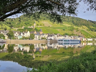 Blick auf die Altstadt Zell Mosel