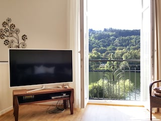 Blick von der Couch auf die Mosel