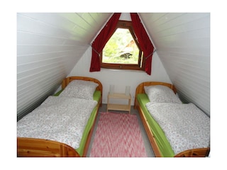 Schlafzimmer oben rechts