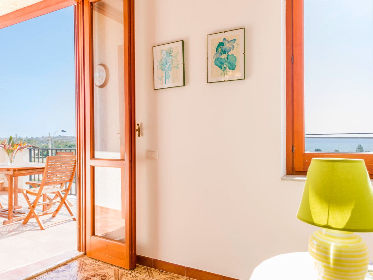 Ferienwohnung mit Meerblick und großer Terrasse