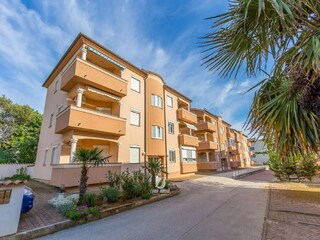 Appartement Ližnjan Buitenaudio-opname 5