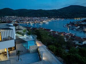 Villa Lana - View of the city - Vela Luka - image1