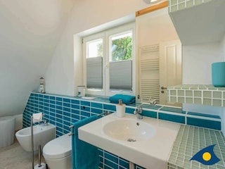 Bad im OG mit Badewanne