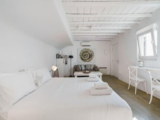Villa Ornos Features 14