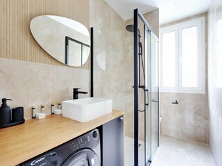 Apartment Paris  5