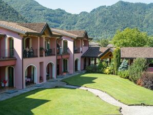 Ferienpark Geräumige Wohnung in Idro mit Gemeinschaftspool - Crone di Idro - image1