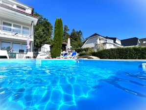 Ferienwohnung Villa Vogelsang 22 mit Schwimmbad und Kamin