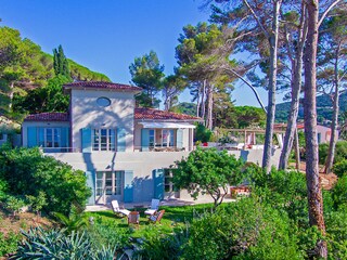 Villa Procchio Outdoor Recording 11