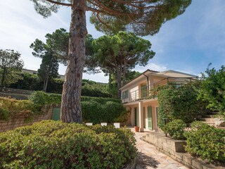 Villa Procchio Outdoor Recording 4