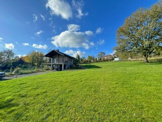 Maison de vacances Somme-Leuze Enregistrement extérieur 3
