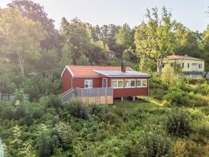 4 Sterne Ferienhaus in TJÖRN - Varekil - image1