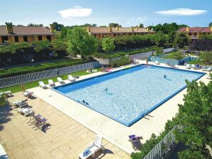 Holiday park Holiday Residence Villaggio dei Fiori, Bibione Spiaggia - Bibione - image1