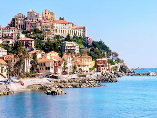 Vakantiepark Poggi Imperia Omgeving 32