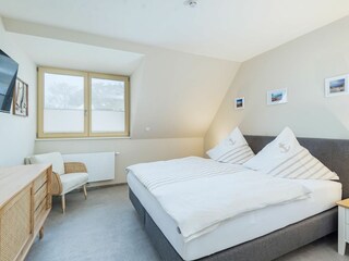 SZ mit Boxspringbett - Innenbild