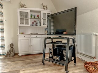 Großes, geräumiges und gemütliches Wohn- und Esszimmer mit viel Tageslicht