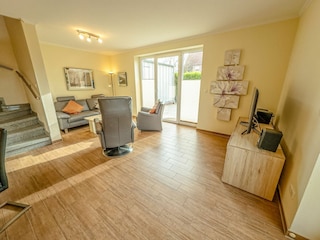 Großes, geräumiges Wohnzimmer, Esszimmer und integrierter Küche