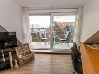Wohnzimmer / Balkon