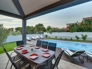 Villa Vinkuran Outdoor Recording 1