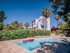 Villa Prachtig vakantiehuis met bioscoopzaal - Sant Antoni de Portmany - image1