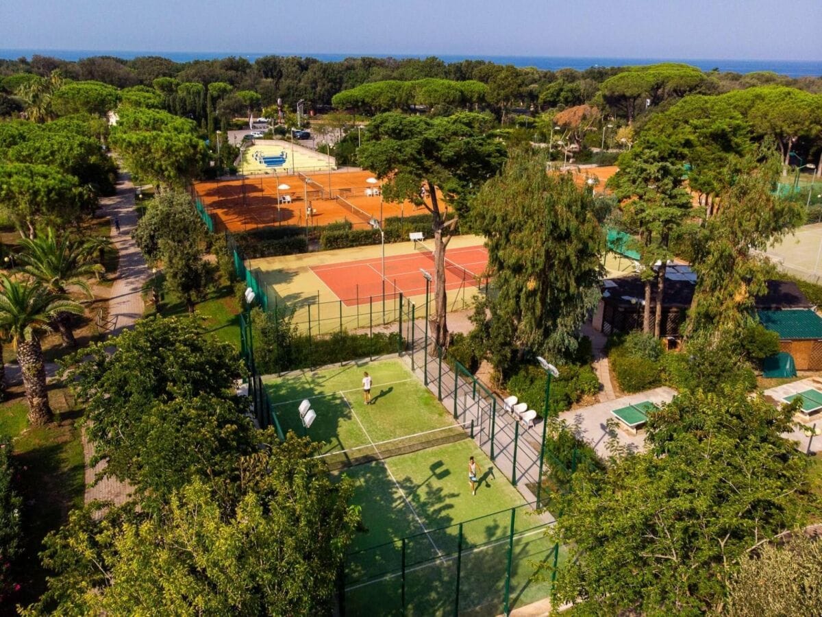 Ferienpark San Vincenzo Außenaufnahme 2