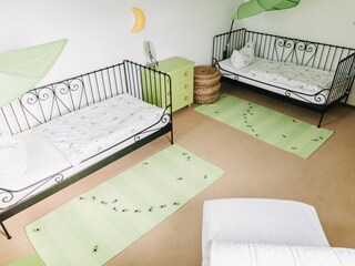 Schlafzimmer mit 2 Einzelbetten