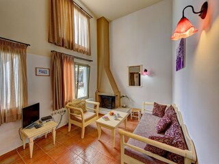 Villa Achlada Features 19