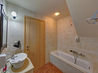 Villa Achlada Features 24