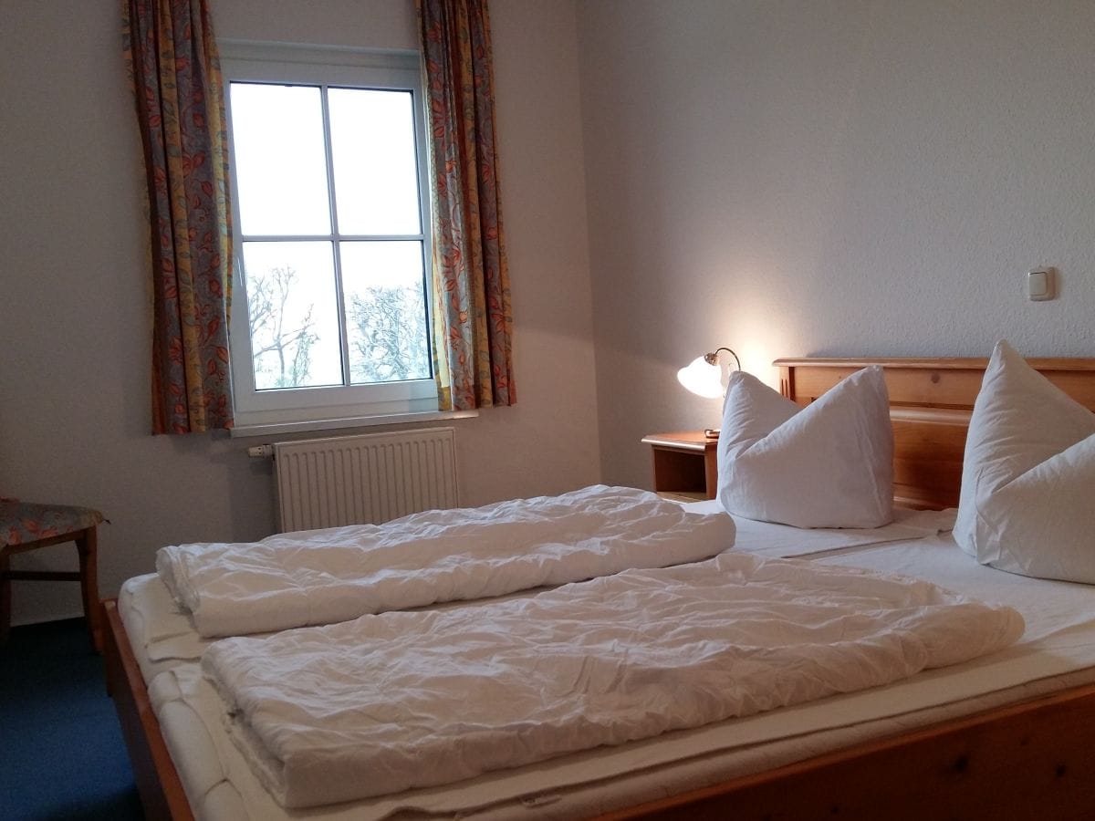 Schlafzimmer (Bsp.)