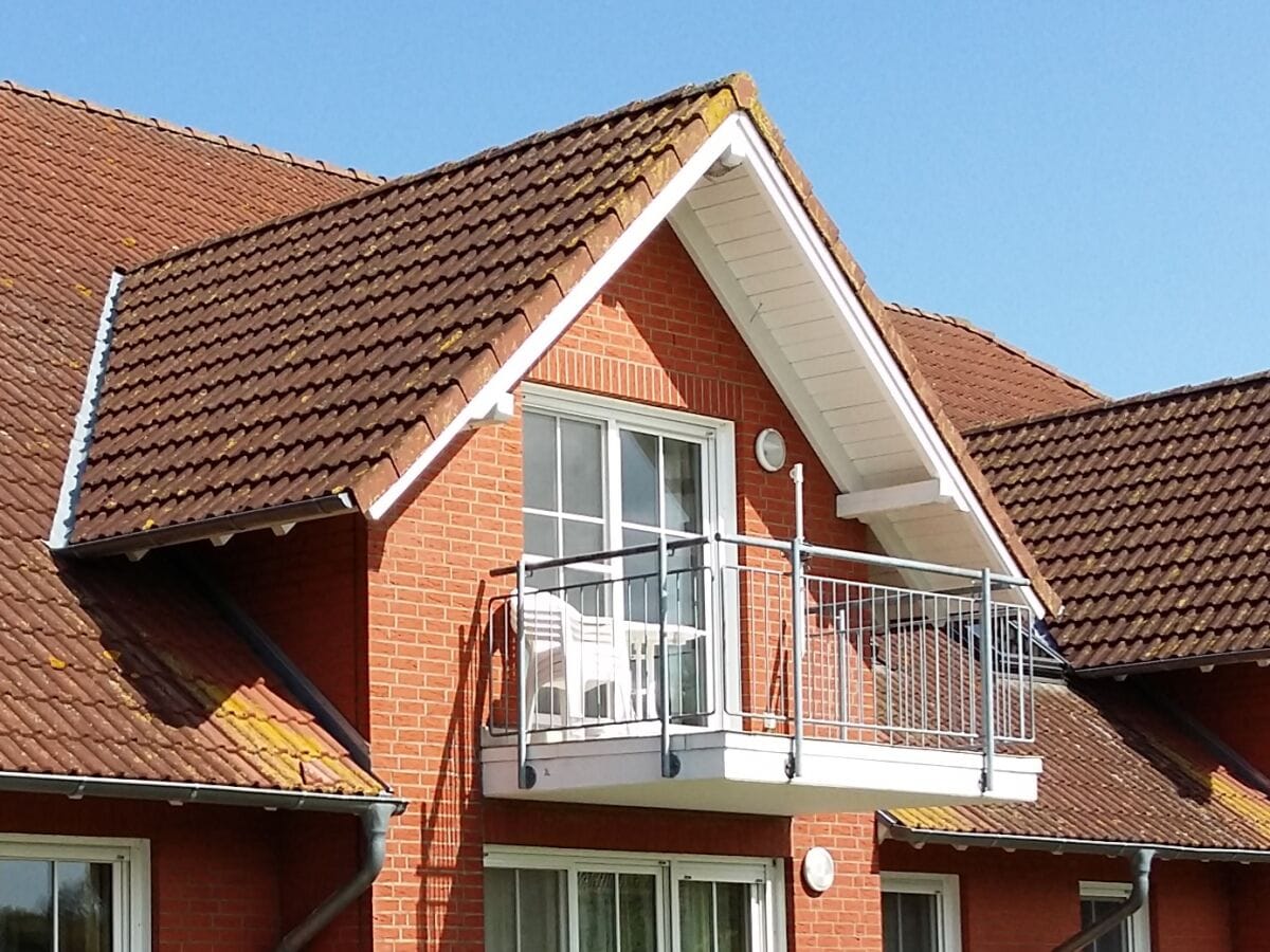 Wohnung  mit Balkon im Obergeschoss