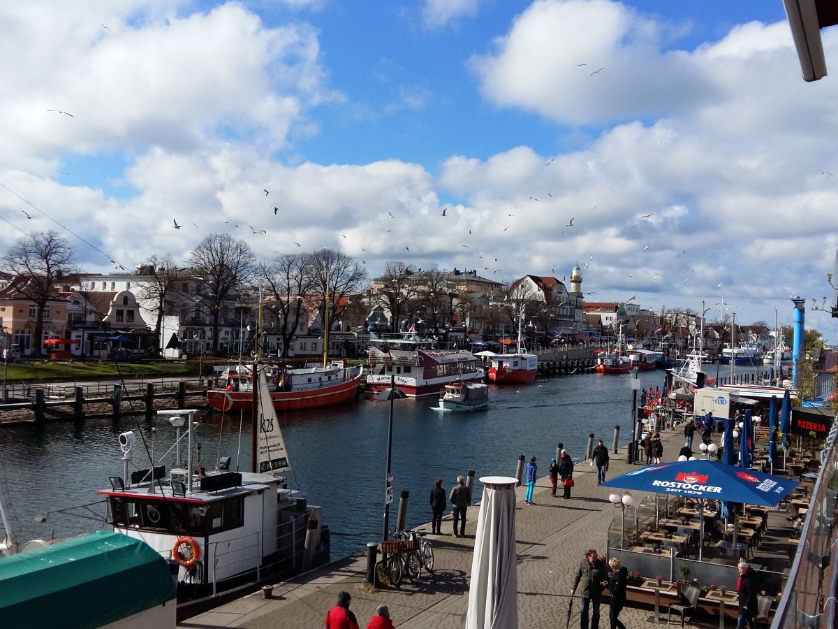 Am Alten Strom in Warnemünde