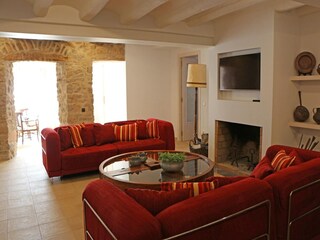 Casale Cardona Caratteristiche 27