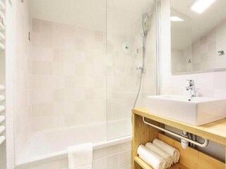 Apartment Châtel  29
