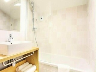 Apartment Châtel Ausstattung 18