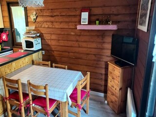 Appartement Châtel Buitenaudio-opname 6