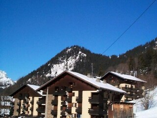 Appartement Châtel Buitenaudio-opname 17